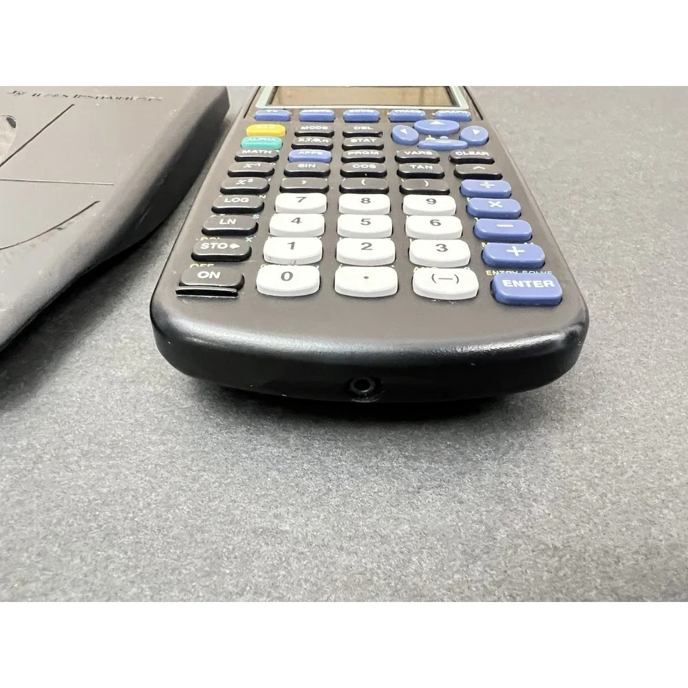 Texas Instruments TI-83 Plus Graphing Calculator w/ Slipcover Tested Working